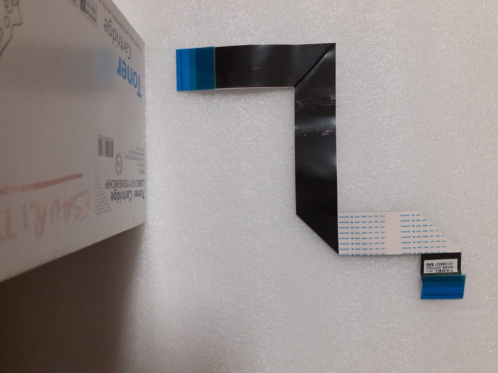 BN96-20370U - Flat cable LVDS Samsung UE32EH4003WXZT TV Modules