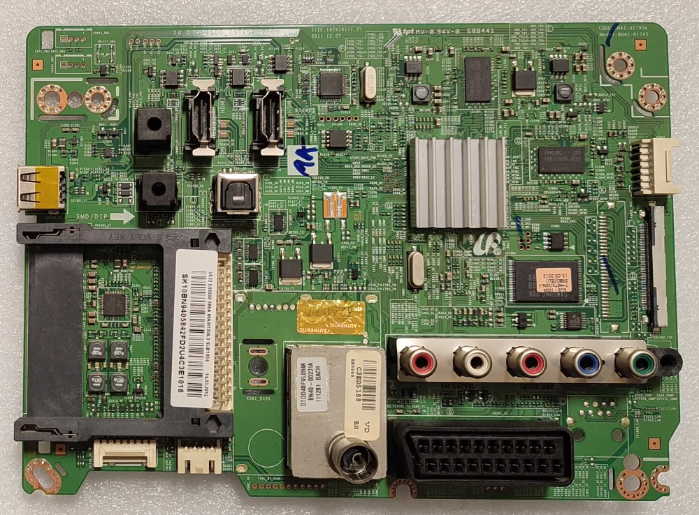 BN94-05842F - BN41-01795A - Modulo main Samsung UE32EH5000WXXH - Pannello HK236WLEDM-BHC6H TV Modules