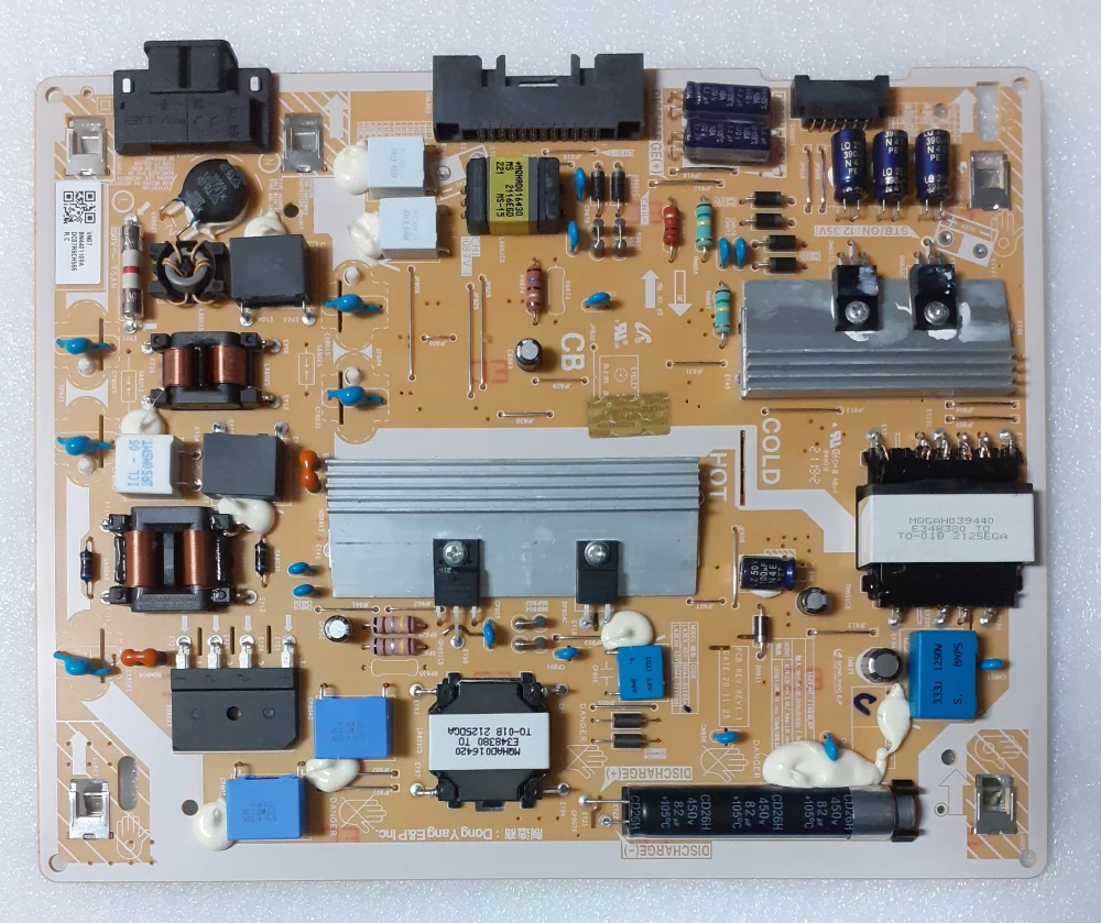 BN44-01109A - Modulo power Samsung UE43AU8070UXZT - Pannello CY-SA043HGEY1V TV Modules